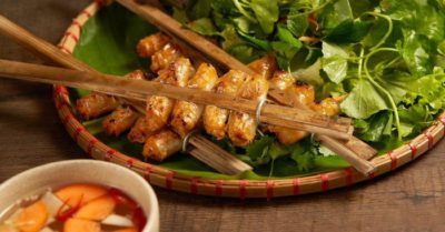 Chả tôm xứ Thanh – hương vị dân dã níu chân bao du khách gần xa