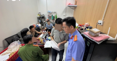 Đà Nẵng triệt phá đường dây sản xuất, tiêu thụ hàng chục ngàn hũ yến chưng giả