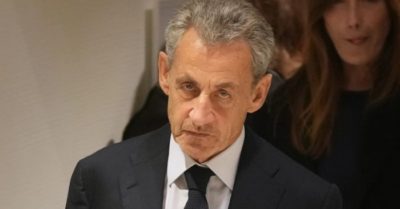 Nhận tài trợ từ Libya, cựu tổng thống Pháp bị phạt 5 năm tù