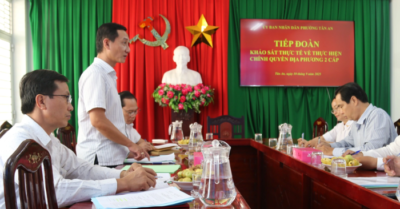 Cán bộ cấp xã quá tải vì phân bổ không đúng chuyên môn