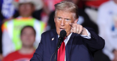 Ông Trump kiện New York Times, đòi bồi thường 15 tỷ USD vì phỉ báng