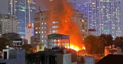 Hỏa hoạn gần Bệnh viện Phụ sản Hà Nội được khống chế