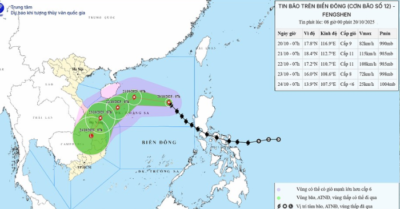 Bão số 12 tiếp tục mạnh lên, hướng vào vùng biển Hoàng Sa với sức gió giật cấp 13