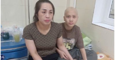 Cần 320 triệu đồng cứu đôi chân nữ sinh 14 tuổi bị ung thư xương