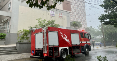 Cháy căn hộ tầng 15 chung cư ở TPHCM, cư dân hoảng loạn tháo chạy