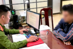 Công an làm việc với người tát, bắt nam thanh niên quỳ gối xin lỗi