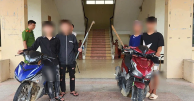 Bốn thanh niên truy đuổi đánh người gây tai nạn, bé 6 tuổi tử vong thương tâm