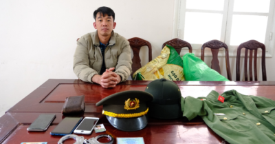 Thanh niên 27 tuổi lên mạng mua đồ để giả danh công an, tạo dựng hình ảnh