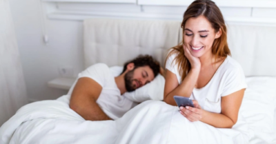 Vợ ngoại tình -10 dấu hiệu nhận biết: Khi yêu thương không còn nguyên vẹn