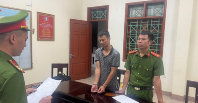 Tạm giữ đối tượng bắt tài xế xe buýt quỳ lạy giữa đường