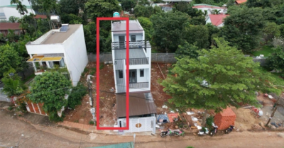 Tranh chấp với hàng xóm vì xây nhà theo tọa độ của công ty tư nhân