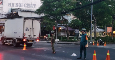 Hai nạn nhân văng hơn chục mét sau tai nạn ở TP HCM