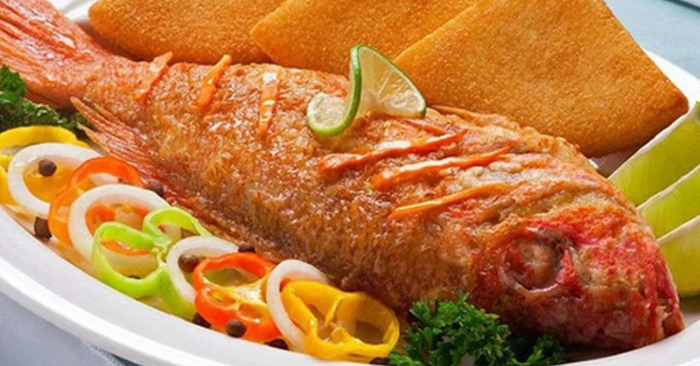 Bí quyết rán cá giòn tan không dính chảo