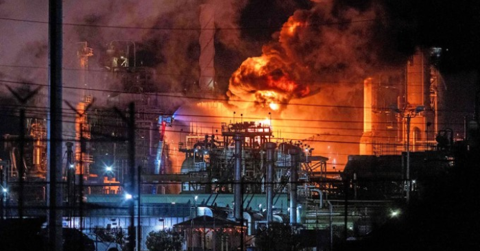 Hỏa hoạn nhà máy Chevron gây sốc California