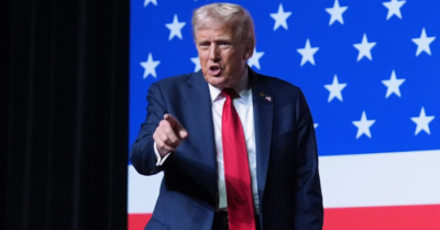 Ông Trump Yêu Cầu Tướng Lĩnh Mỹ Tuân Thủ Hoặc Rời Đi