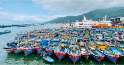 Bão số 12 gây mưa rất to, khuyến cáo người dân chuẩn bị lương thực vài ngày