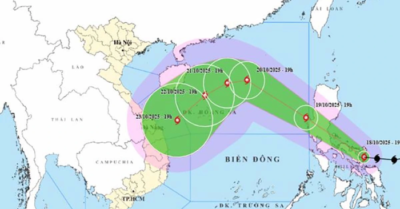 Bão Fengshen di chuyển gần Biển Đông, cảnh báo gió giật cấp 13, sóng cao 2,5–5m