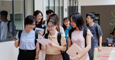 Đại học Kinh tế TP.HCM công bố gói hỗ trợ 7 tỉ đồng cho sinh viên