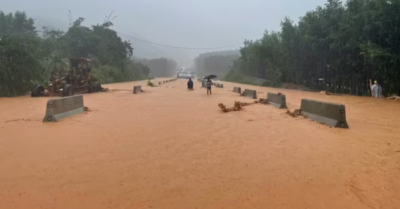 Miền Trung sắp hứng thêm đợt mưa lớn kéo dài