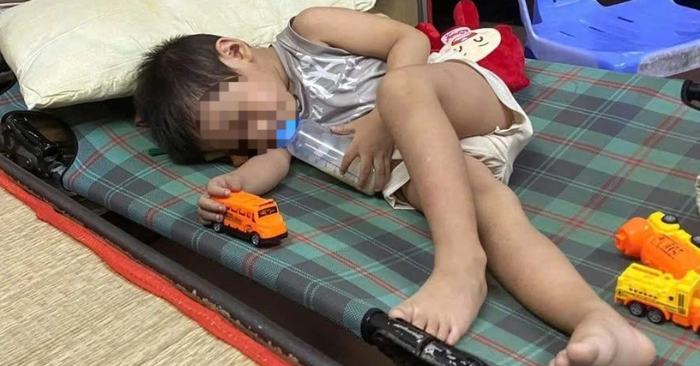 Bé trai 4 tuổi nghi bị lừa đến khách sạn gặp cha rồi bị bỏ rơi ở Nha Trang