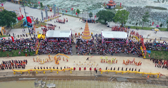 Lễ hội Côn Sơn - Kiếp Bạc