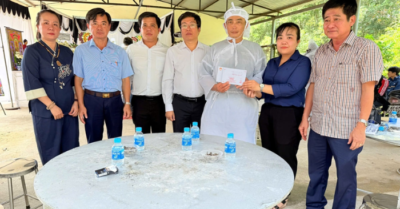 Thăm hỏi, hỗ trợ gia đình cụ bà 79 tuổi bị nước cuốn trôi tử vong tại TP.HCM