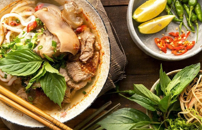 Món bún bò Huế