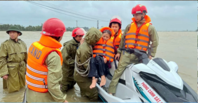 Tập trung ứng phó với diễn biến bão số 11, khẩn trương khắc phục hậu quả bão số 10 và mưa lũ sau bão