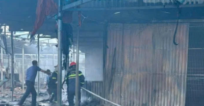 Cháy chợ Rồng tại Hải Phòng, nhiều ki ốt quần áo bị thiêu rụi