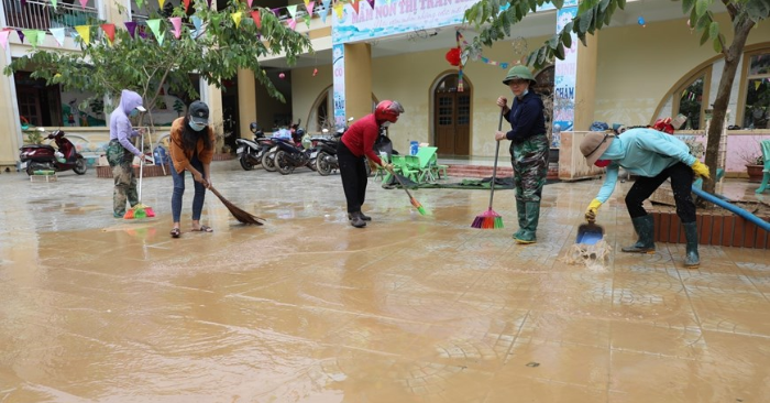 Thanh tẩy nhà sau lụt theo y thư cổ điển