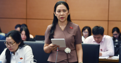 Sớm xây dựng thang bảng lương mới cho viên chức để tạo động lực làm việc