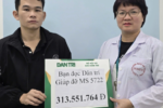 Bạn đọc Dân trí ủng hộ bé trai 8 tuổi mắc viêm não hơn 313 triệu đồng