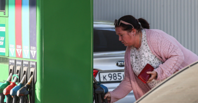 Nghịch lý kinh tế Nga: Thừa dầu xuất khẩu, thiếu xăng trong nước