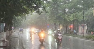 Dự báo thời tiết ngày 15/10: Bắc Bộ tiếp tục mưa rào và dông