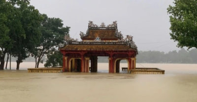 Dự báo thời tiết ngày 28/10/2025: Bắc Bộ nắng hửng, miền Trung mưa to kéo dài