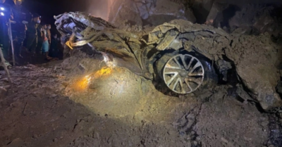 Hai thi thể trong xe bị sạt lở vùi lấp ở Lào Cai