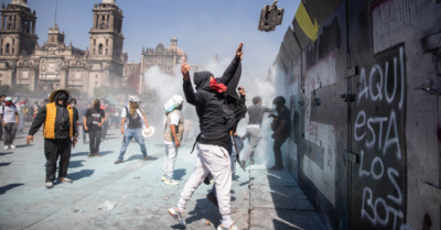 Biểu tình Mexico: Đụng độ cảnh sát sau ám sát thị trưởng Uruapan