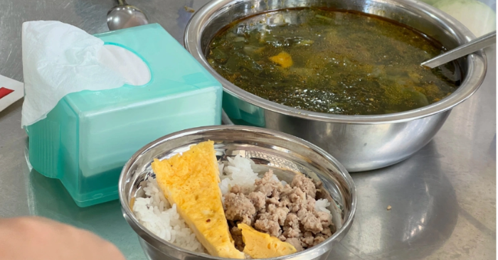 Lâm Đồng xử lý sai phạm tại trường Trưng Vương sau vụ thực phẩm lạ