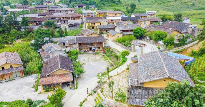 Cơn sốt giá phòng Lô Lô Chải và nỗ lực chấn chỉnh