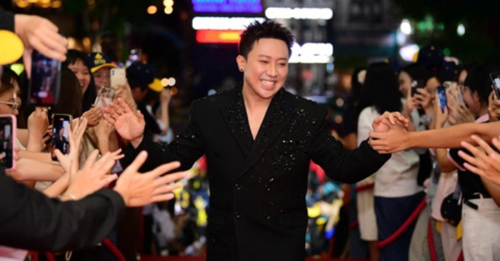 Mưa đỏ thắng lớn tại Bông Sen Vàng