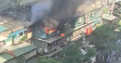 Cháy căn hộ khu tập thể cũ ở Hà Nội, khói lửa bốc ngùn ngụt