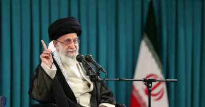 Đại giáo chủ Iran: Mỹ phải rút quân, dừng ủng hộ Israel để hợp tác