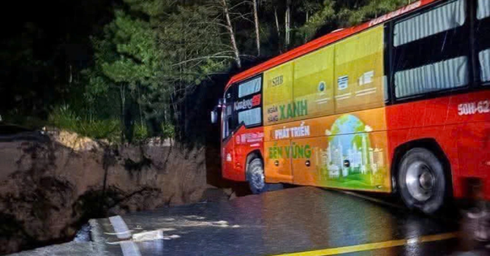 sạt lở đèo Mimosa