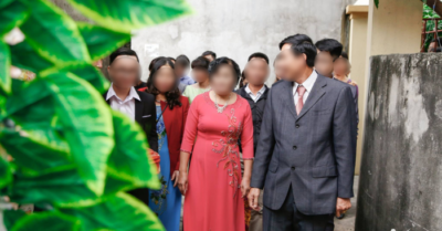 Mẹ chồng tặng con dâu 50m² đất trong đám cưới giản dị: “Không giàu tiền bạc nhưng giàu tình”