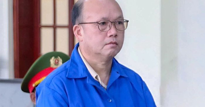 Cựu bí thư xã chở ma túy thuê lĩnh án 18 năm tù