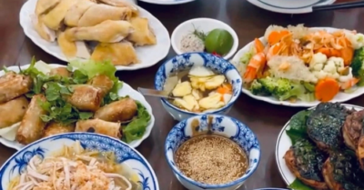 Tranh cãi “mâm cỗ Bát Tràng nghệ nhân” 6 người – 2,7 triệu đồng gây xôn xao