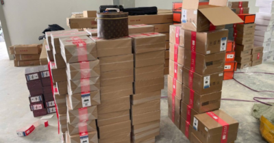 Hải quan liên tục phát hiện, ngăn chặn các lô hàng quá cảnh giả mạo nhãn hiệu nổi tiếng