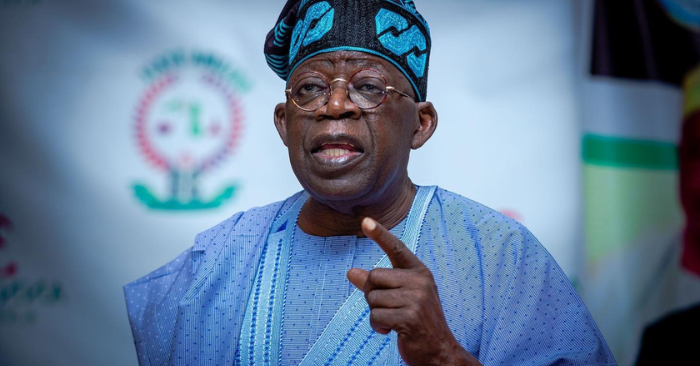 Tổng thống Nigeria Bola Tinubu ban bố tình trạng khẩn cấp an ninh sau hàng loạt vụ tấn công và bắt cóc gia tăng, yêu cầu tăng cường mạnh lực lượng vũ trang