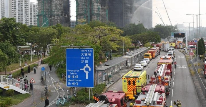 Số người thiệt mạng trong vụ cháy chung cư ở Hong Kong tăng lên 128, còn nhiều người mất tích. ICAC tiếp tục bắt giữ 2 giám đốc tư vấn giám sát cải tạo tòa nhà