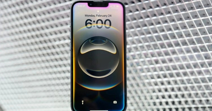 iPhone 16e rớt giá mạnh nhưng khó bán